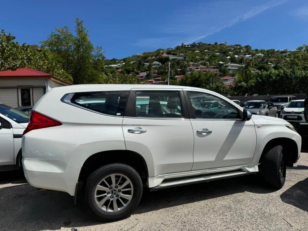 Mitsubishi Montero Sport
